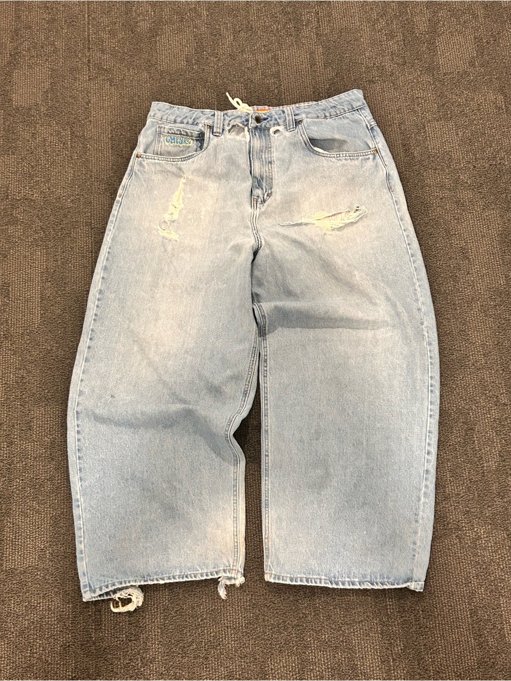 Empyre light blue baggy jeans distressed